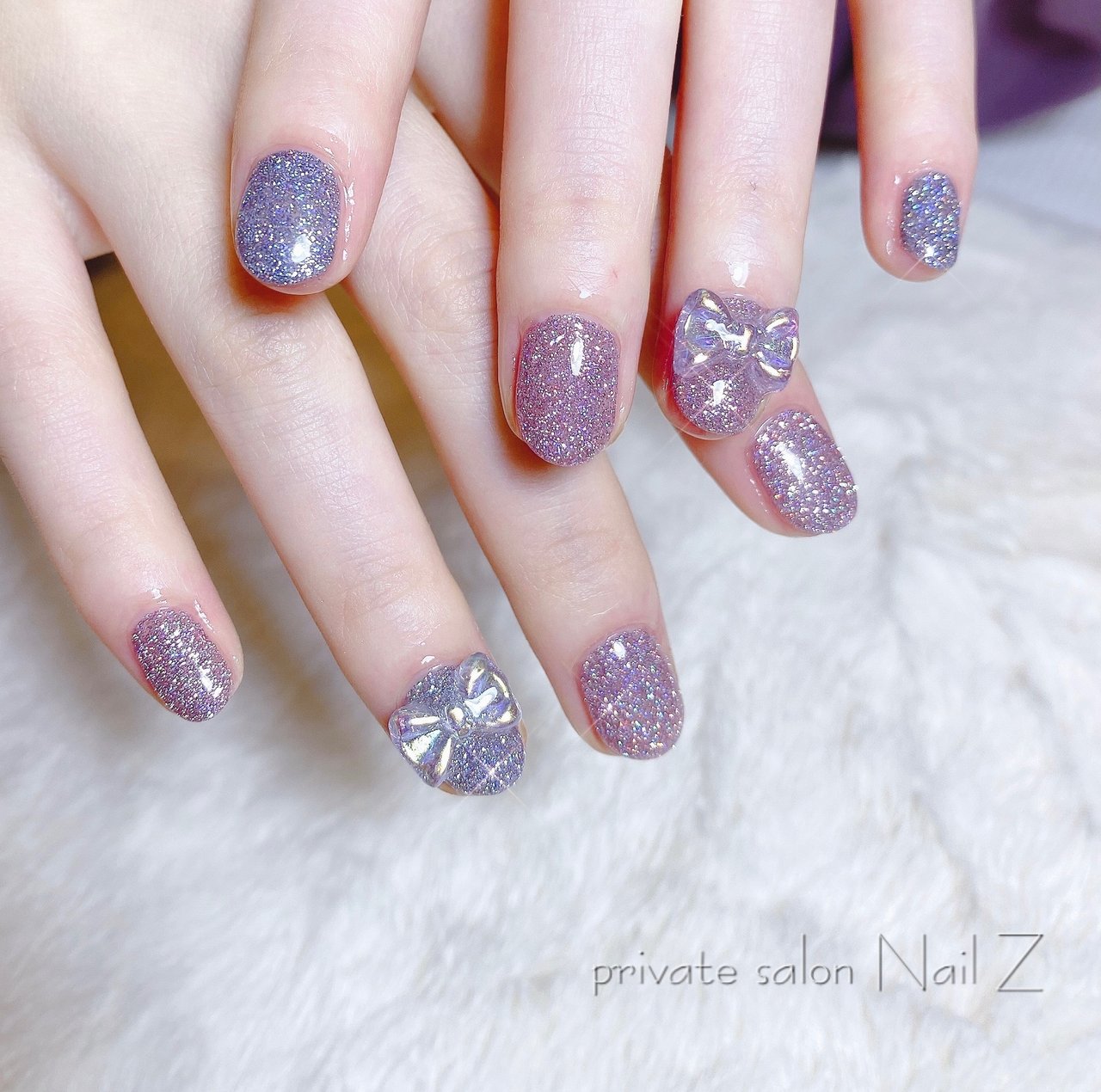 ハンド ラメ リボン ショート ピンク Nail Z ネイルジー のネイルデザイン No ネイルブック