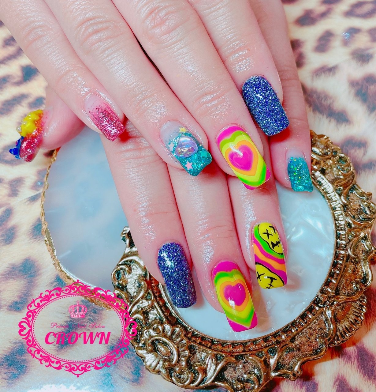 オールシーズン 海 リゾート ライブ ハンド Crown Nail Kikugawaのネイルデザイン No ネイルブック