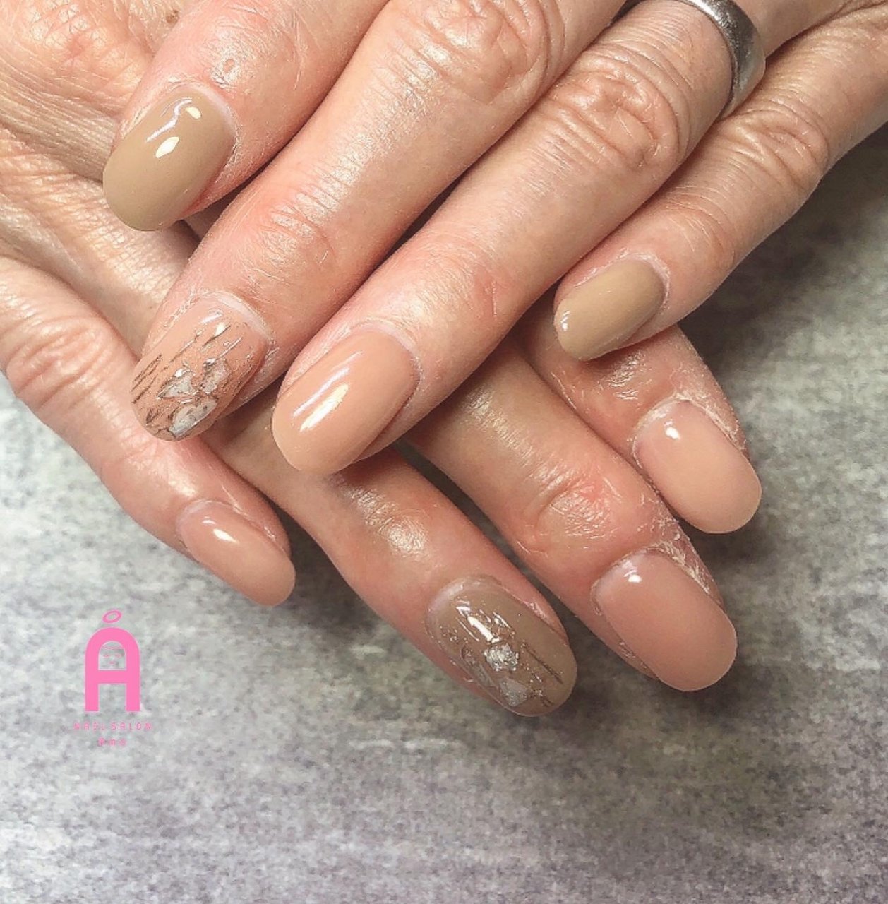 冬 オールシーズン ハンド ワンカラー シェル Amoのネイルデザイン No ネイルブック