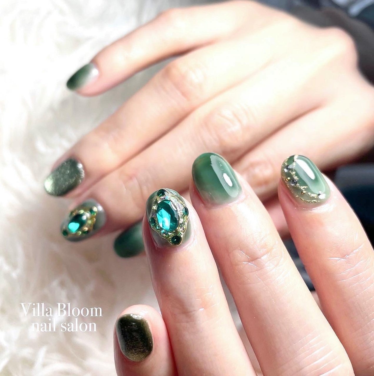 オールシーズン お正月 成人式 ライブ ハンド Villa Bloom Nail Salonのネイルデザイン No ネイルブック