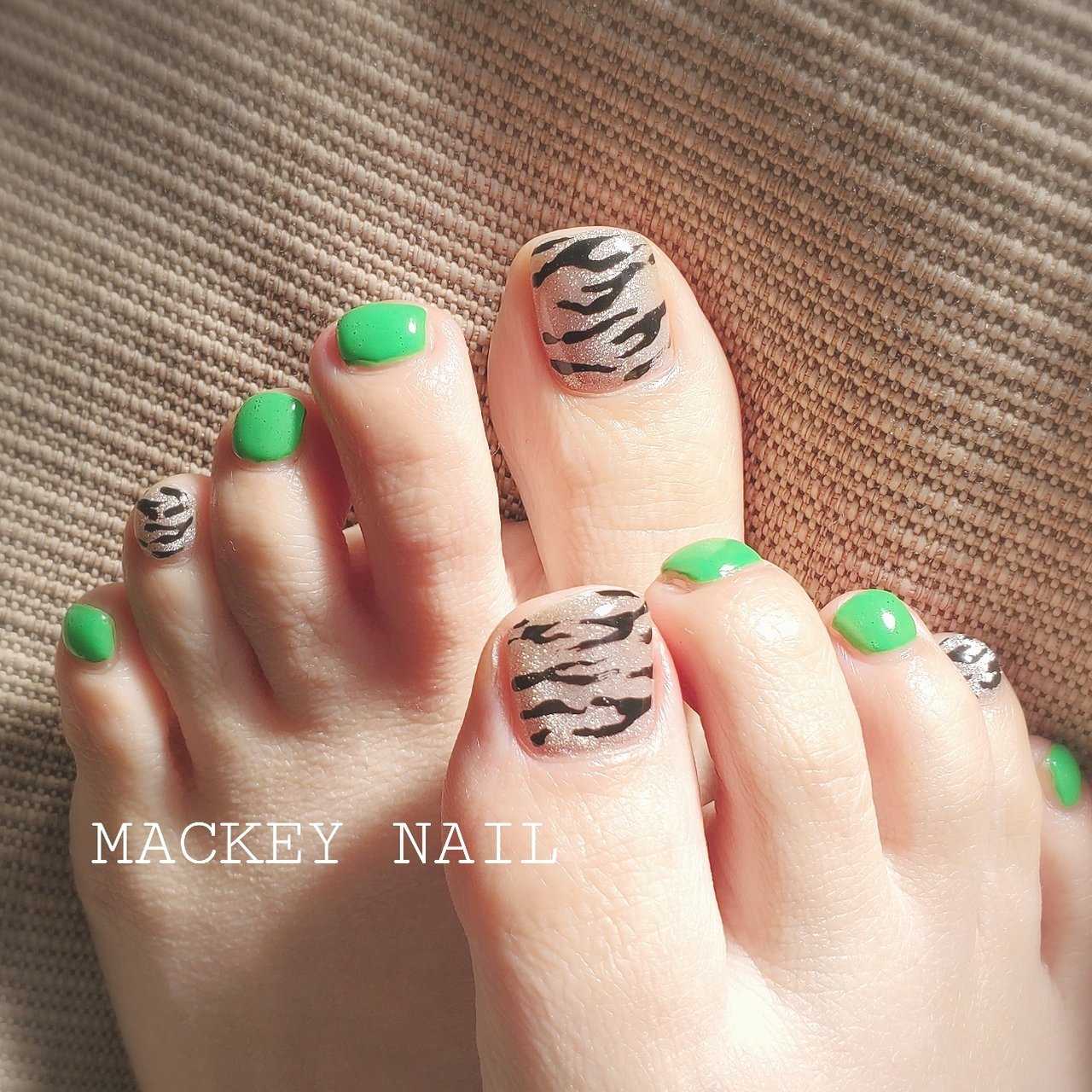 冬 フット アニマル柄 マグネット グリーン Mackey Nailのネイルデザイン No ネイルブック