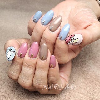 Snoopyのネイルデザイン ネイルブック