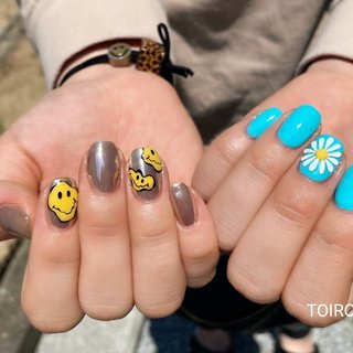 22年 新着順 ミディアム ニコちゃんネイルのネイルデザイン 3ページ目 ネイルブック