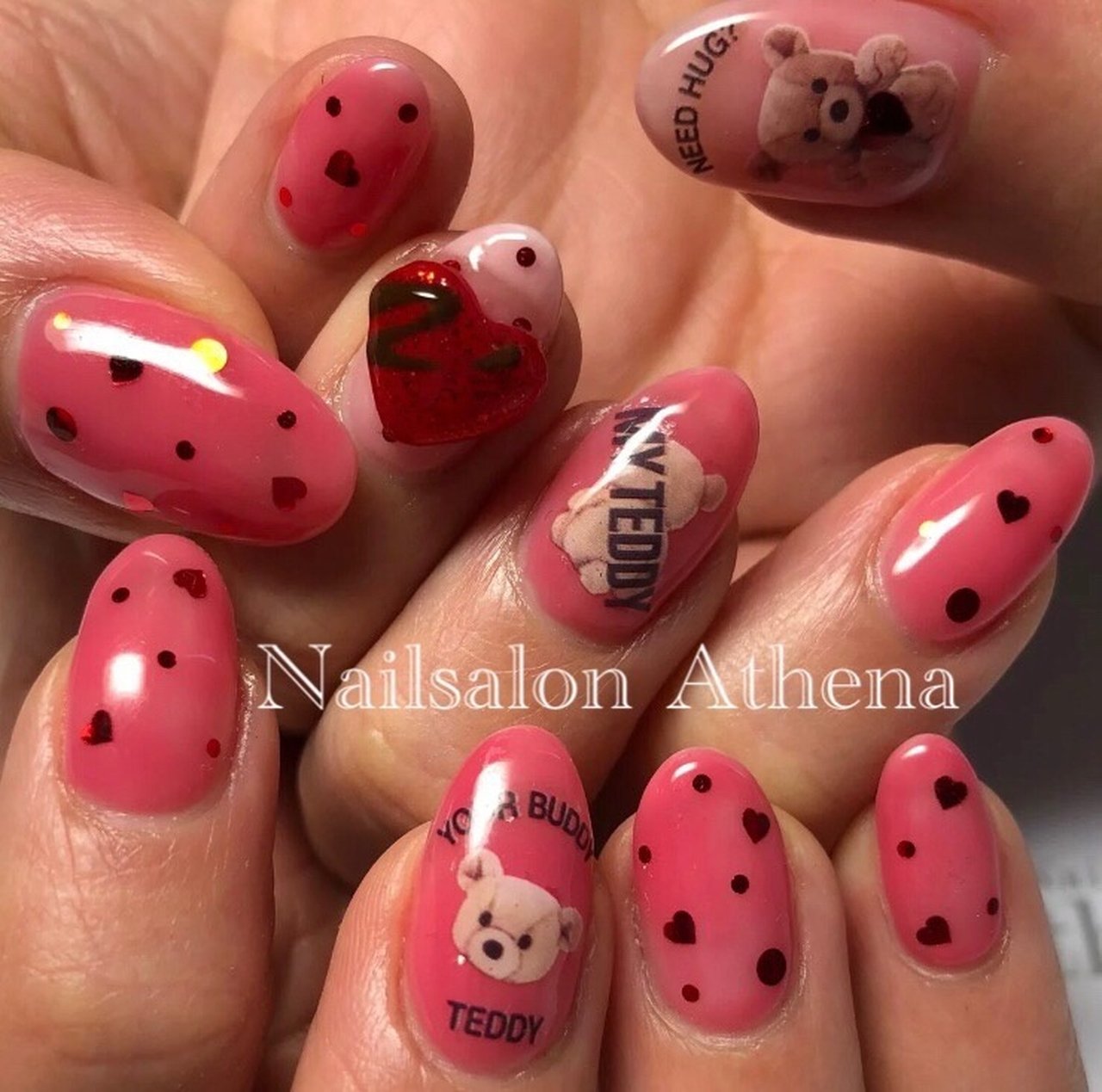 冬 バレンタイン ハンド ホログラム ハート Nailsalon Athenaのネイルデザイン No ネイルブック