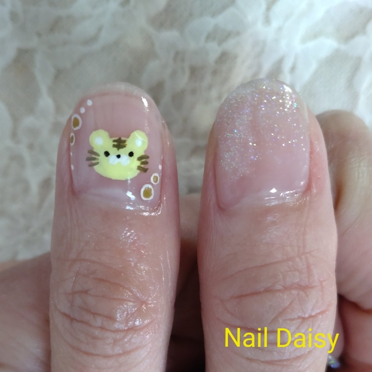 お正月 ハンド ラメ アニマル柄 キャラクター Naildaisyのネイルデザイン No ネイルブック