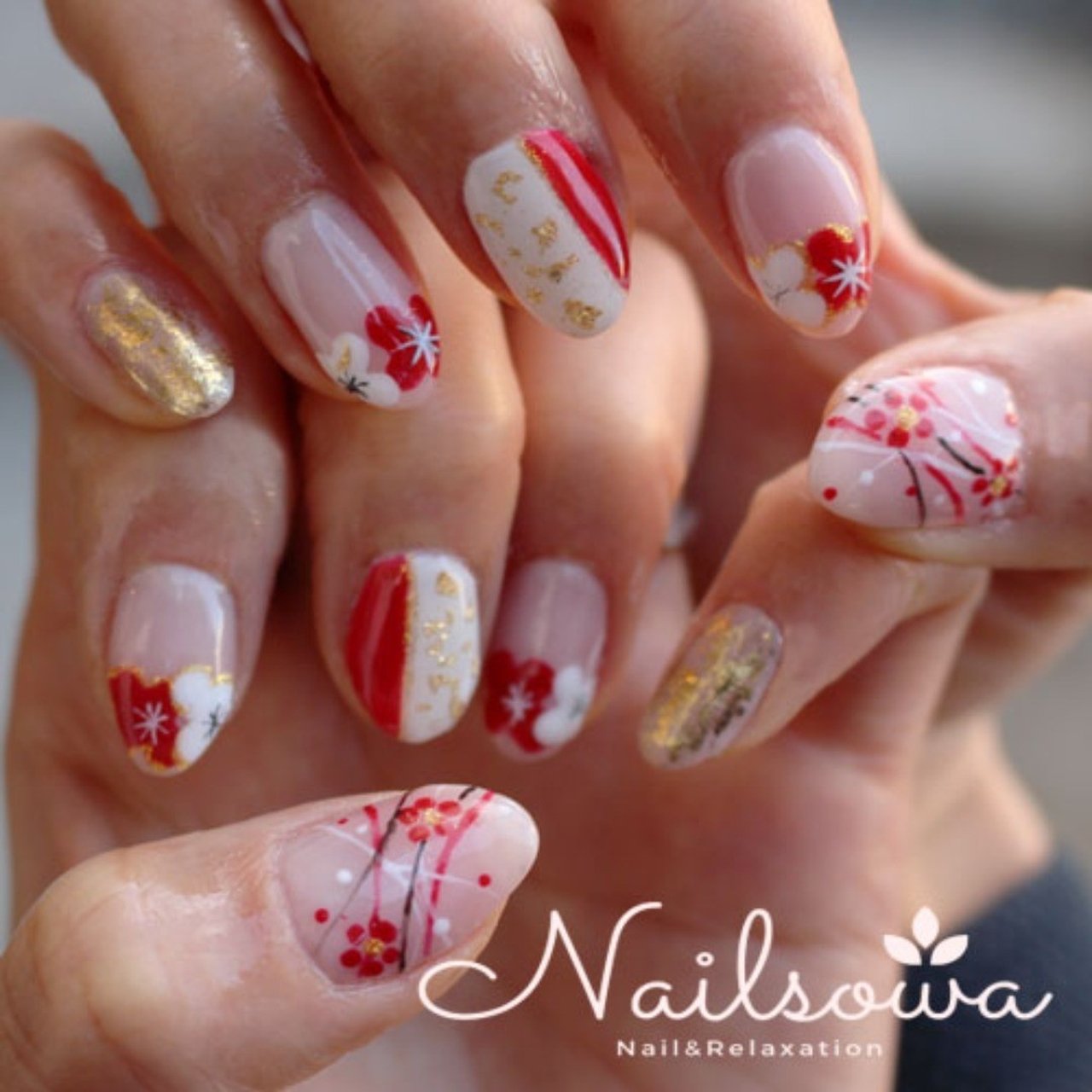 冬 お正月 フラワー ニュアンス Nail Salon Sowa 久留米市のネイルデザイン No ネイルブック