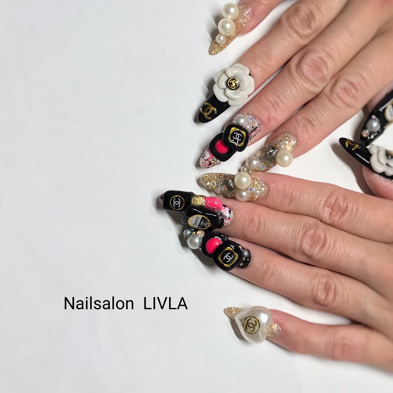 安達みずほ(NailSalonLIVLA)のネイルデザイン[No.6961252]｜ネイルブック