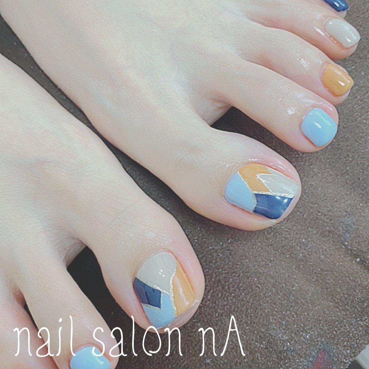 オールシーズン フット シンプル ワンカラー エスニック Nailsalonnaのネイルデザイン No ネイルブック