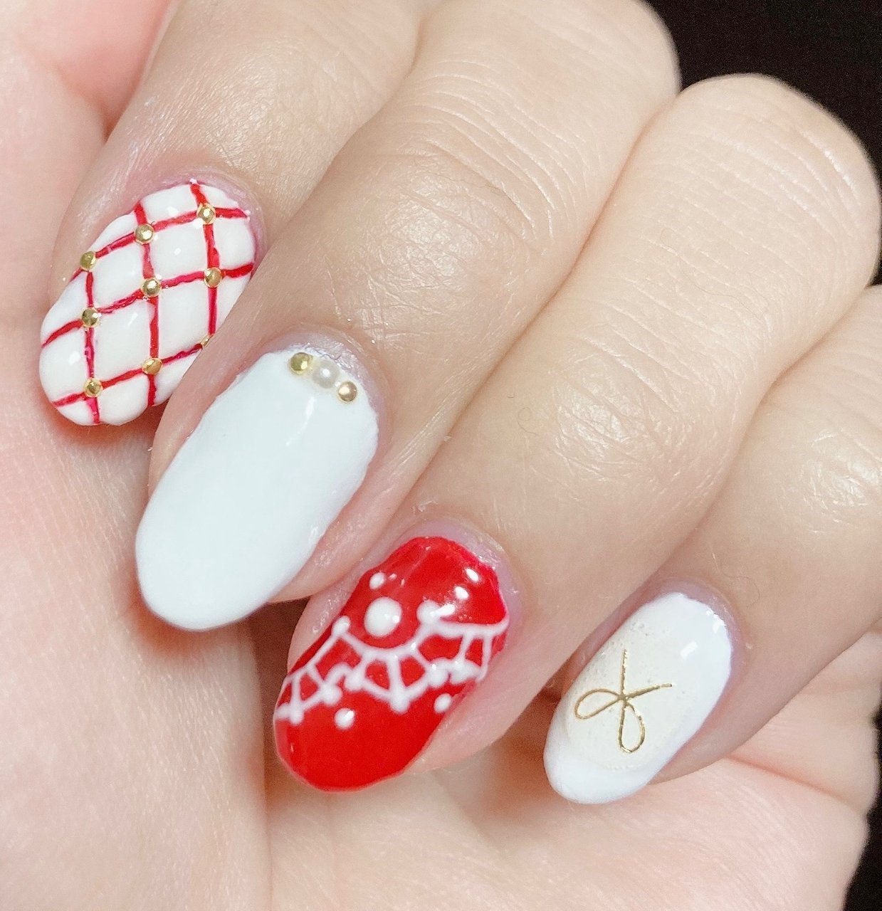 キャラクターデザイン ネイルチップ 赤 ✴︎2023年8月最新版✴︎ 今までオーダー頂いた 赤系のネイルの一部