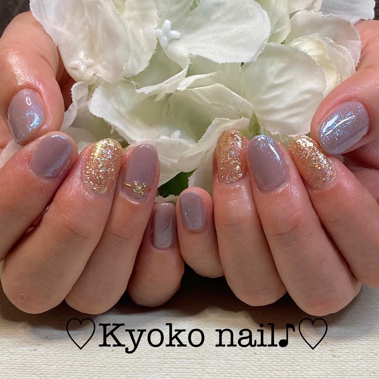 オールシーズン オフィス ハンド シンプル ラメ Kyoko Nailのネイルデザイン No ネイルブック