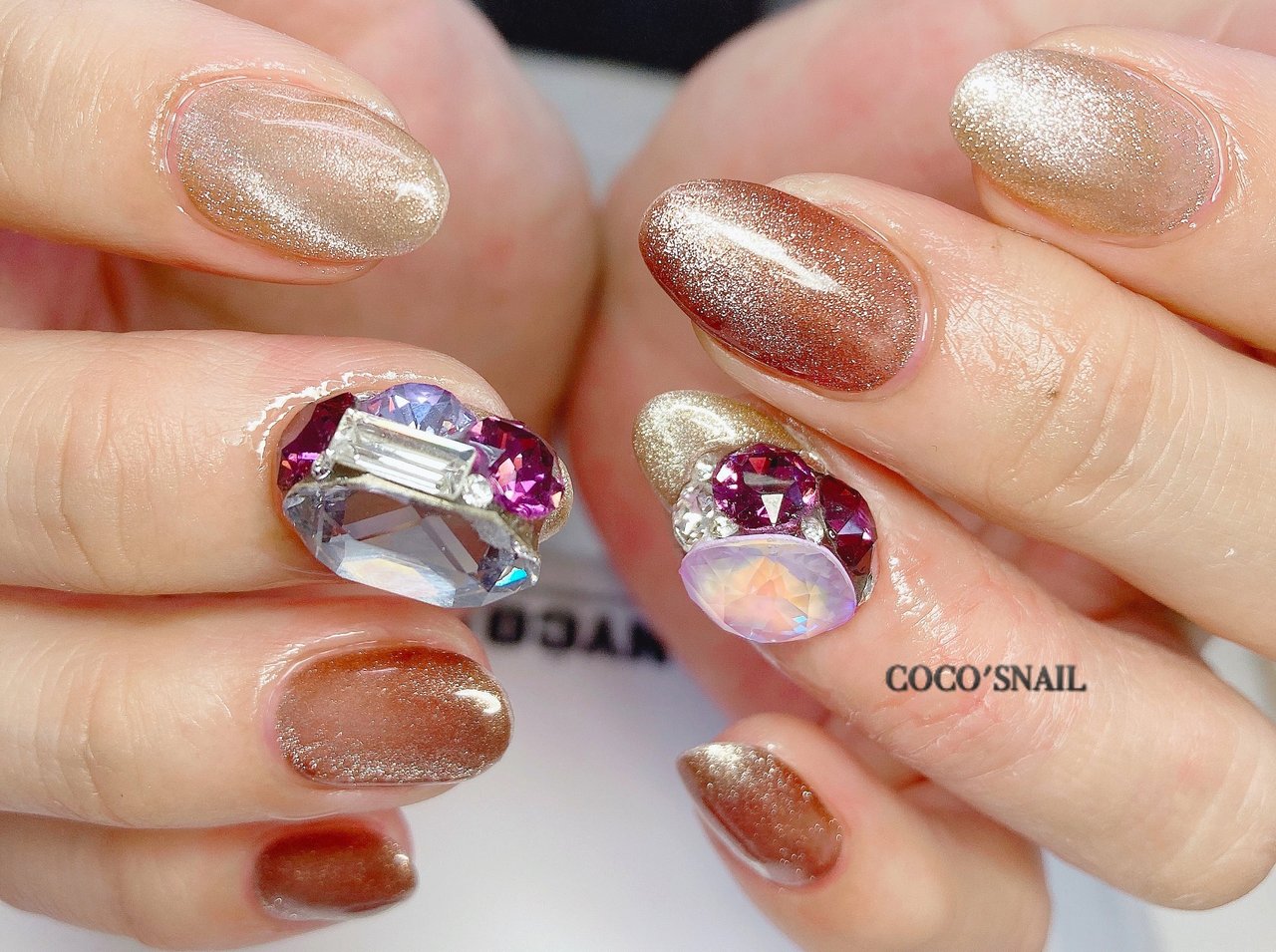 オールシーズン ハンド シンプル ビジュー ミディアム Coco S Nailのネイルデザイン No ネイルブック