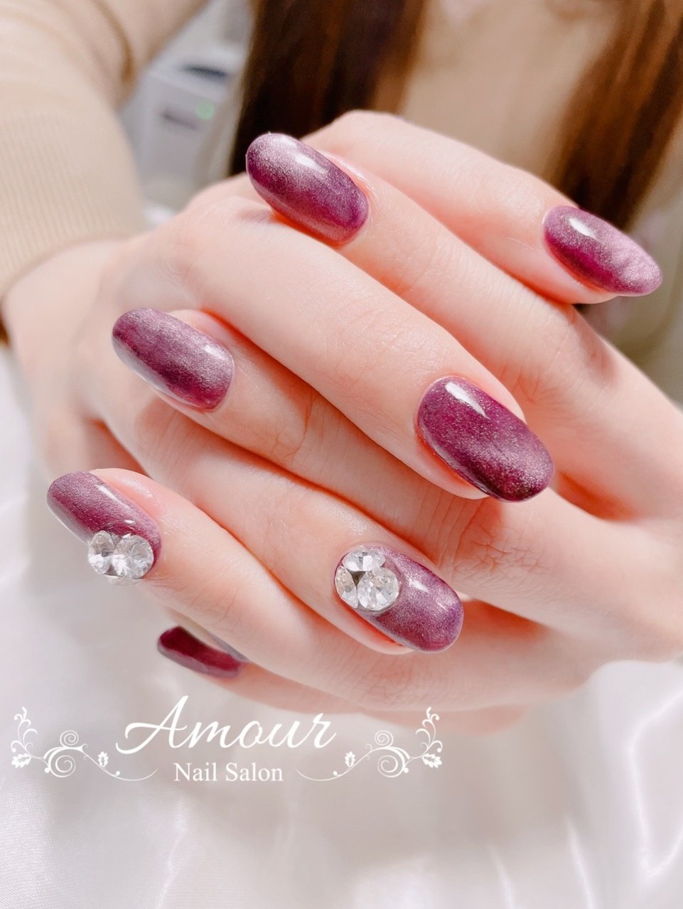 ハンド シンプル ビジュー ワンカラー ショート Nailsalon Amourのネイルデザイン No ネイルブック