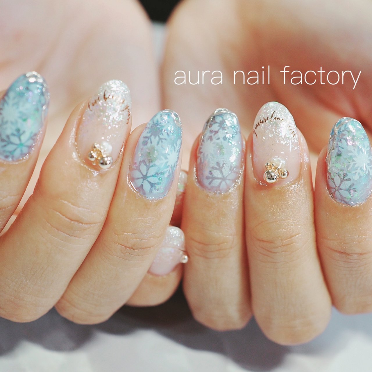冬 オフィス デート 女子会 ハンド Aura Nail Factoryのネイルデザイン No ネイルブック