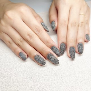 ラメ 黒のネイルデザイン ネイルブック