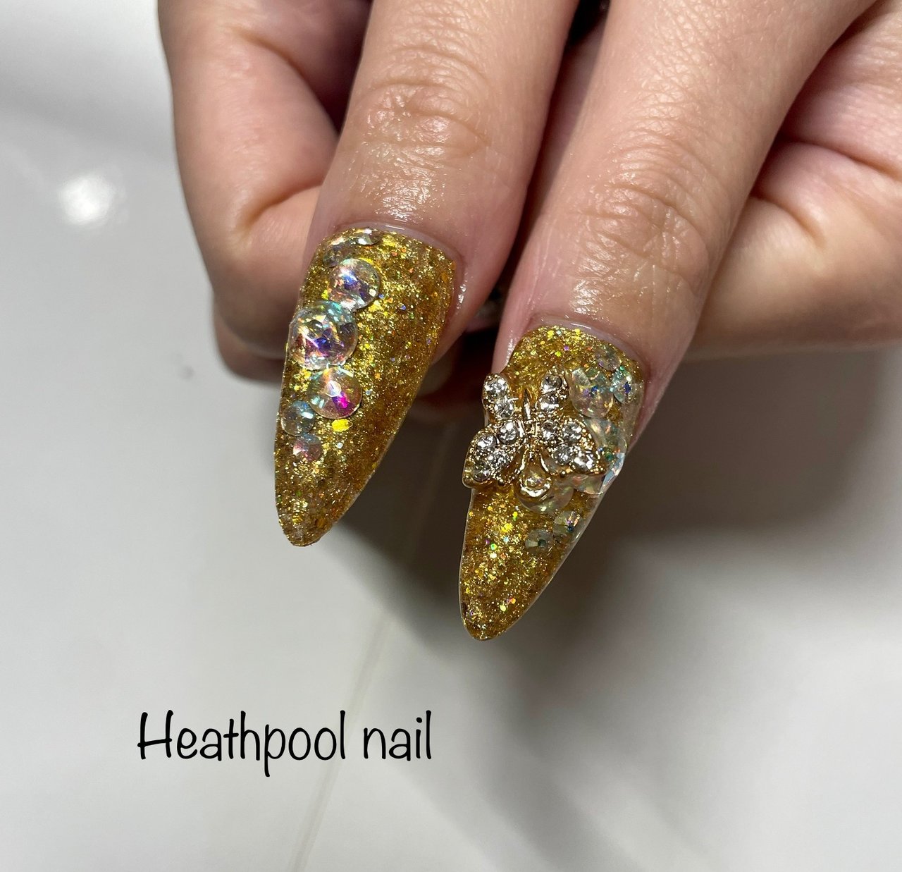 ハンド ビジュー ラメ デコ ゴールド Heathpoolnailのネイルデザイン No ネイルブック