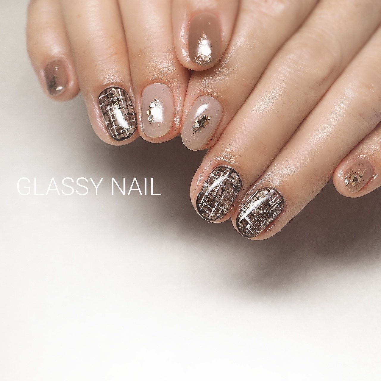 秋 冬 バレンタイン オフィス ハンド Glassy Nailのネイルデザイン No ネイルブック