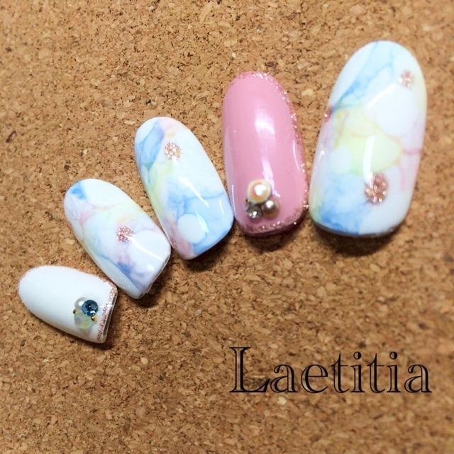 Laetitia ラエティティア 御殿場のネイルサロン ネイルブック