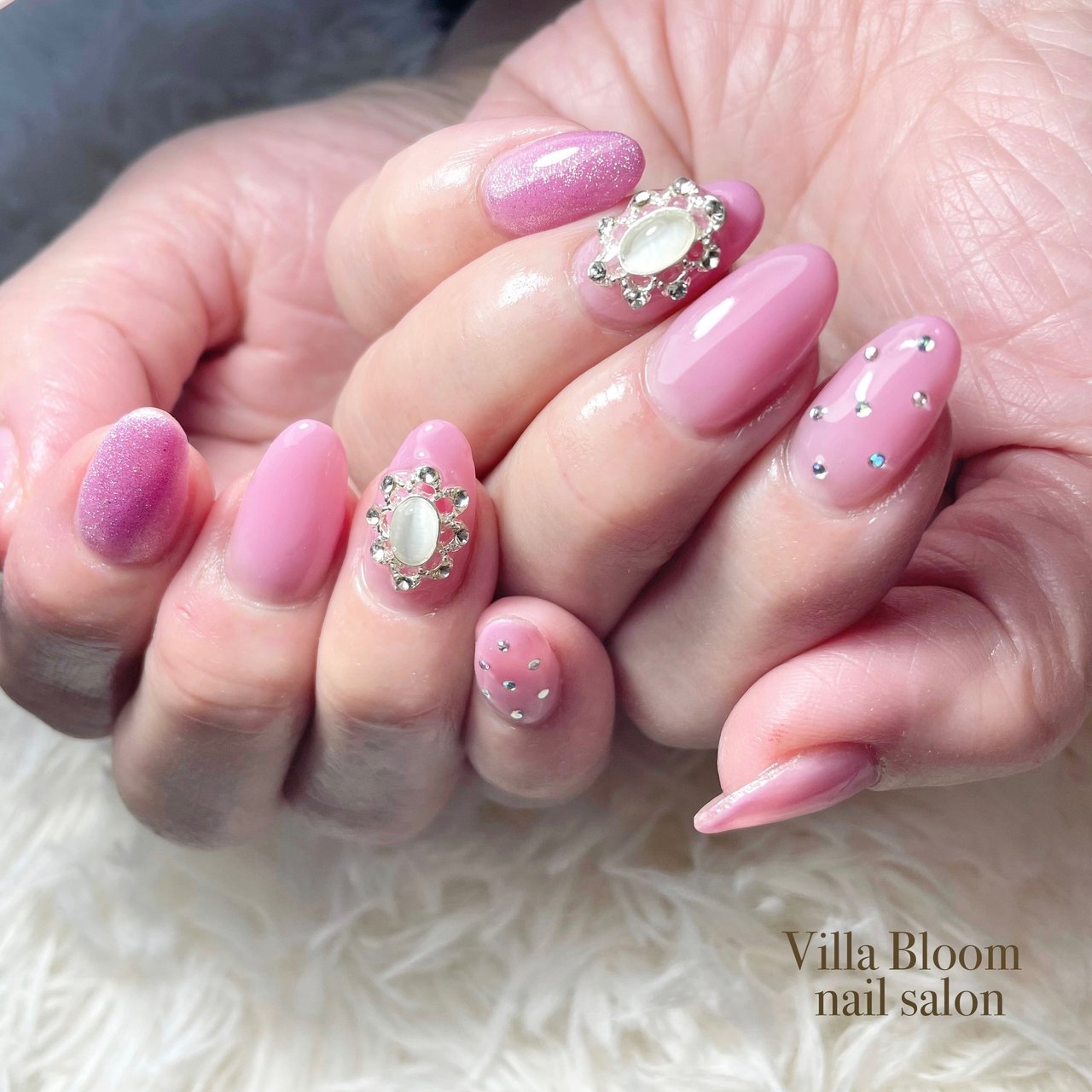 冬 お正月 バレンタイン パーティー ハンド Villa Bloom Nail Salonのネイルデザイン No ネイルブック