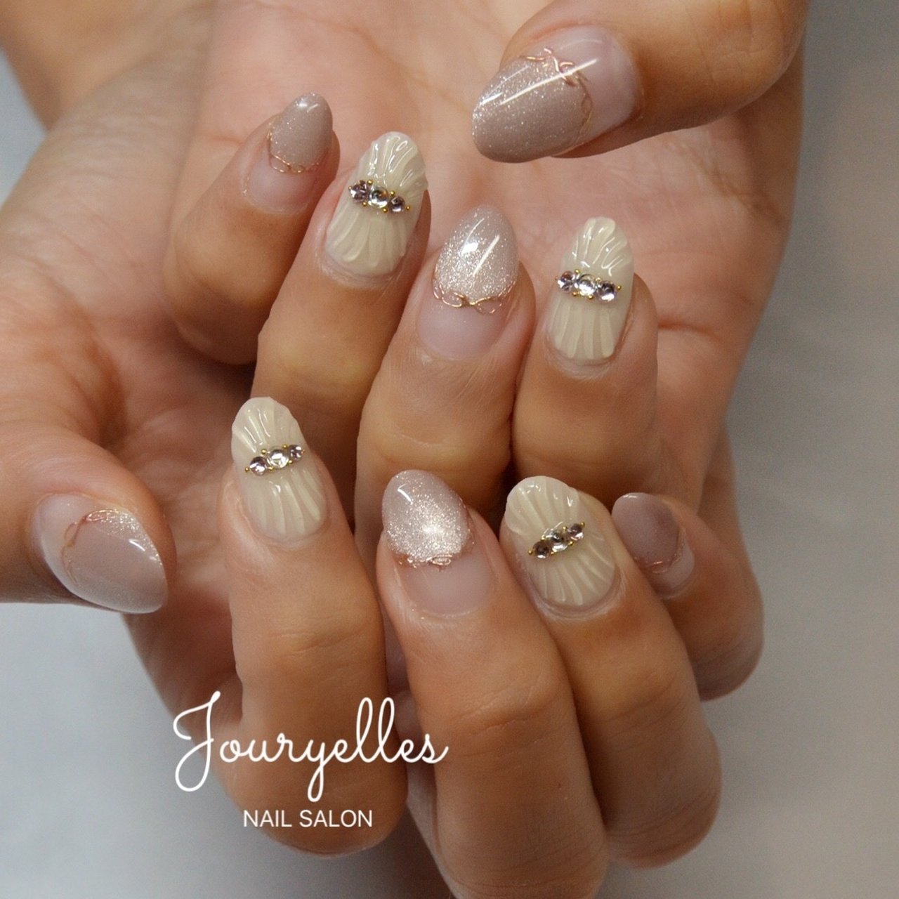 秋 冬 ハンド フレンチ 変形フレンチ Jouryellesのネイルデザイン No ネイルブック