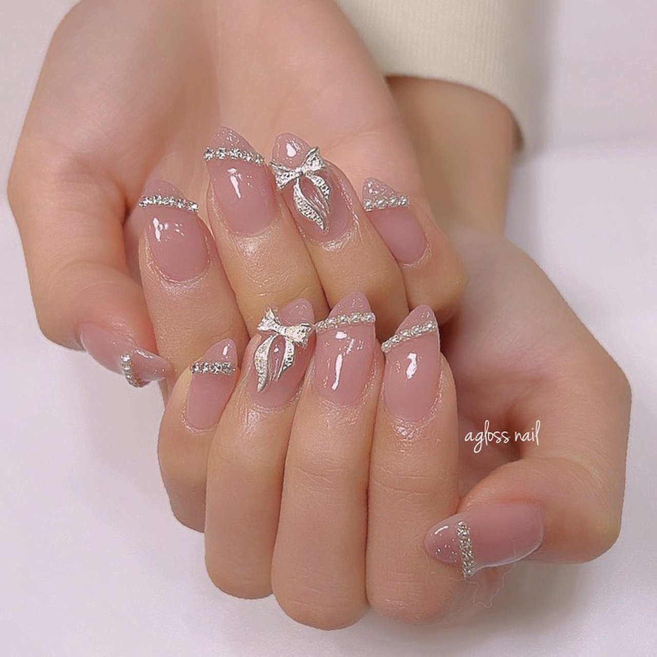 ネコポス送料無料 大人可愛い ラメグラデーション ワンホンネイル 在庫あり即納可 ファッション ネイルチップ Www Lemaire Smoking Com