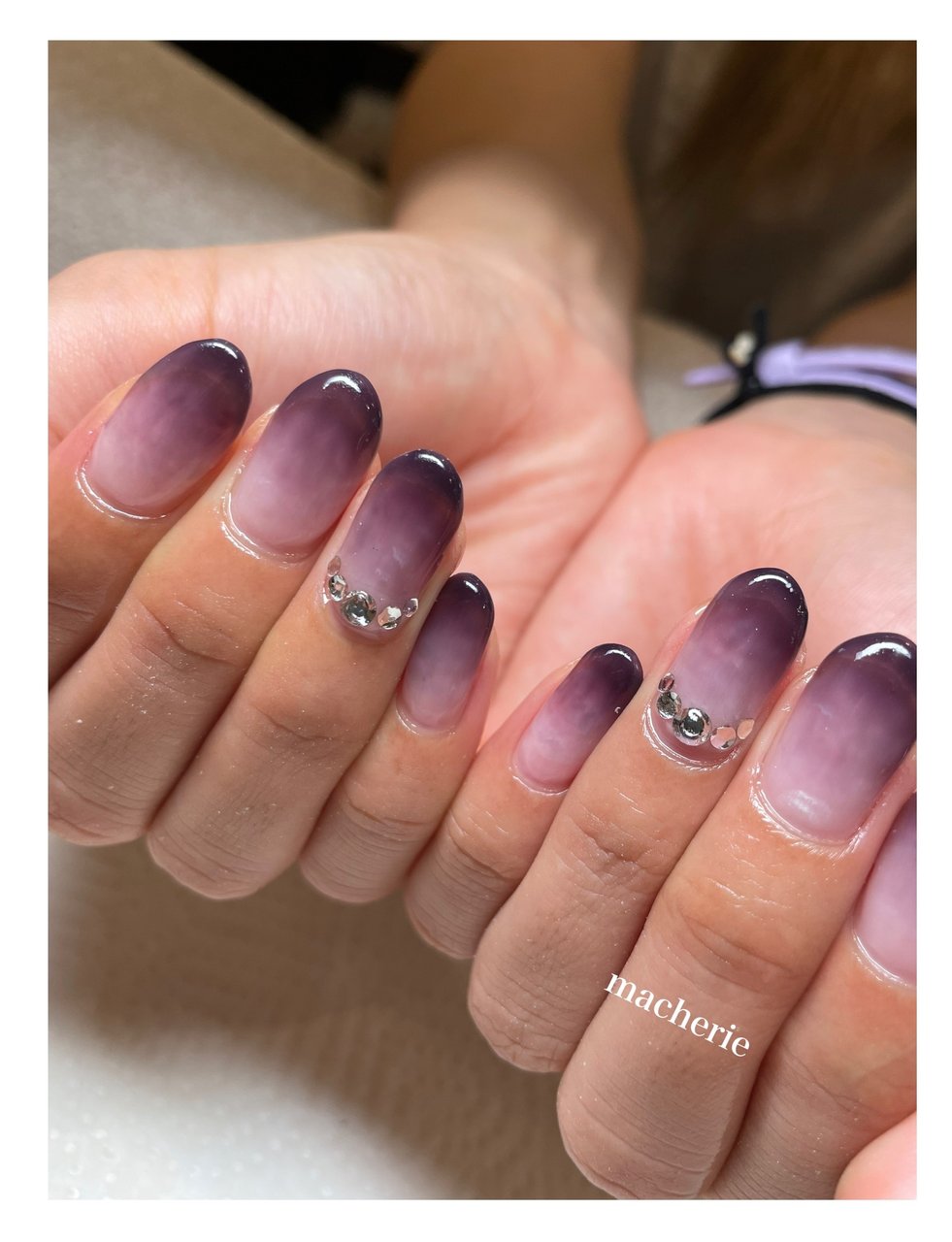 ハンド シンプル グラデーション ビジュー ジェルネイル Macherie6139のネイルデザイン No ネイルブック