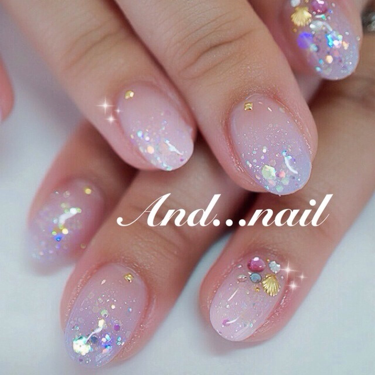 春 ハンド ホログラム ピンク ジェルネイル 白川麻里 神戸アンドネイルのネイルデザイン No ネイルブック