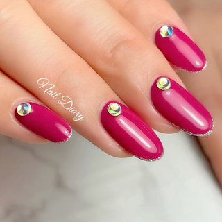 ディープピンクのネイルデザイン ネイルブック