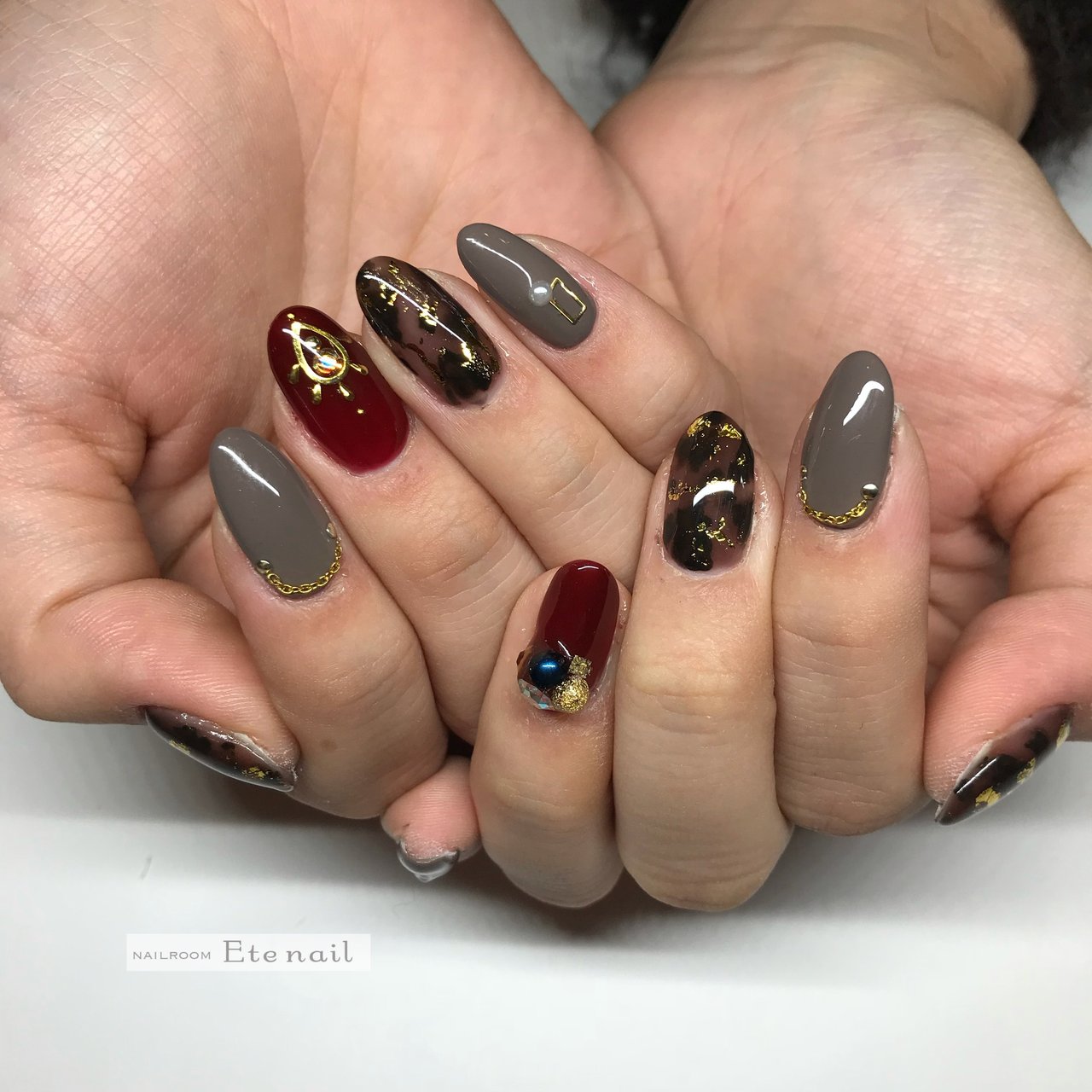 秋 冬 パーティー ハンド ワンカラー Ete Nailのネイルデザイン No ネイルブック