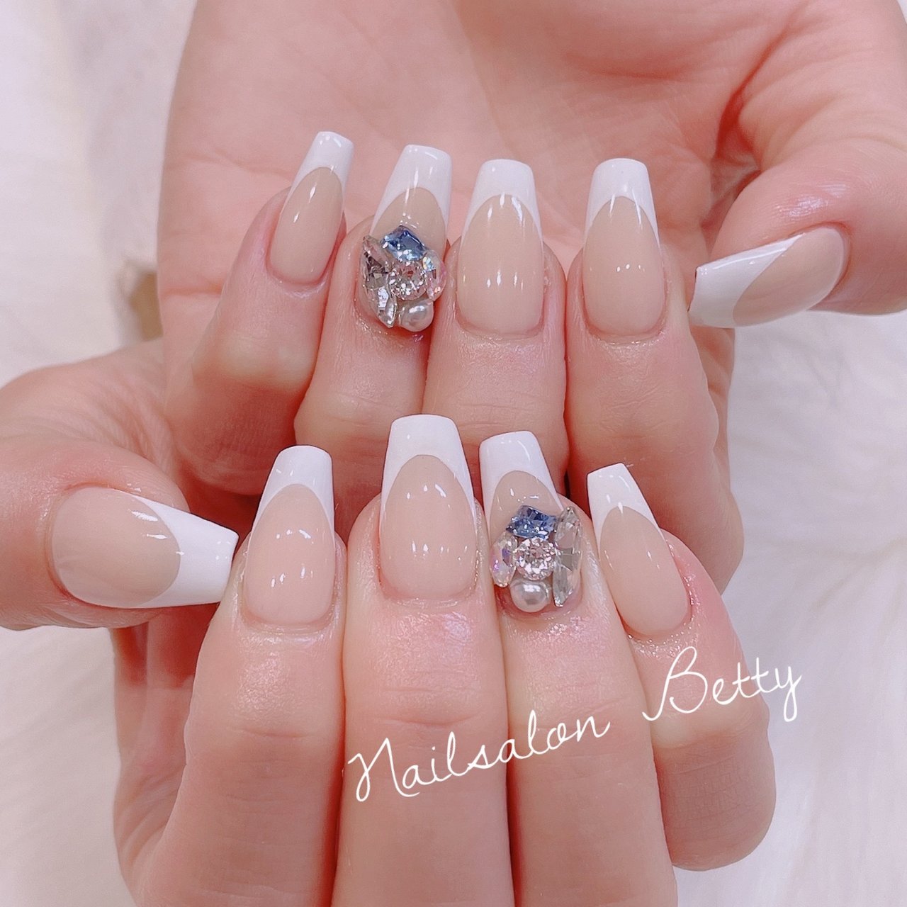 オールシーズン オフィス ブライダル ハンド フレンチ Nailsalon Bettyのネイルデザイン No ネイルブック