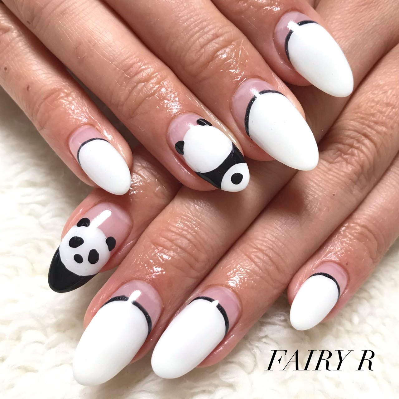 オールシーズン ハンド 変形フレンチ ロング ホワイト Fairy Rのネイルデザイン No ネイルブック