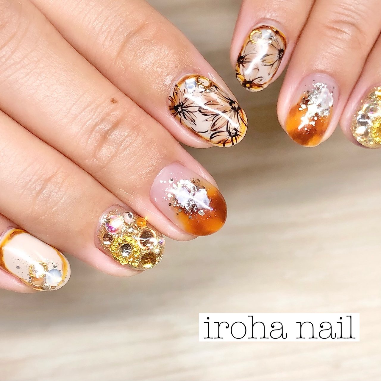 秋 冬 オールシーズン 旅行 ハンド Iroha Nail Neのネイルデザイン No 697 ネイルブック