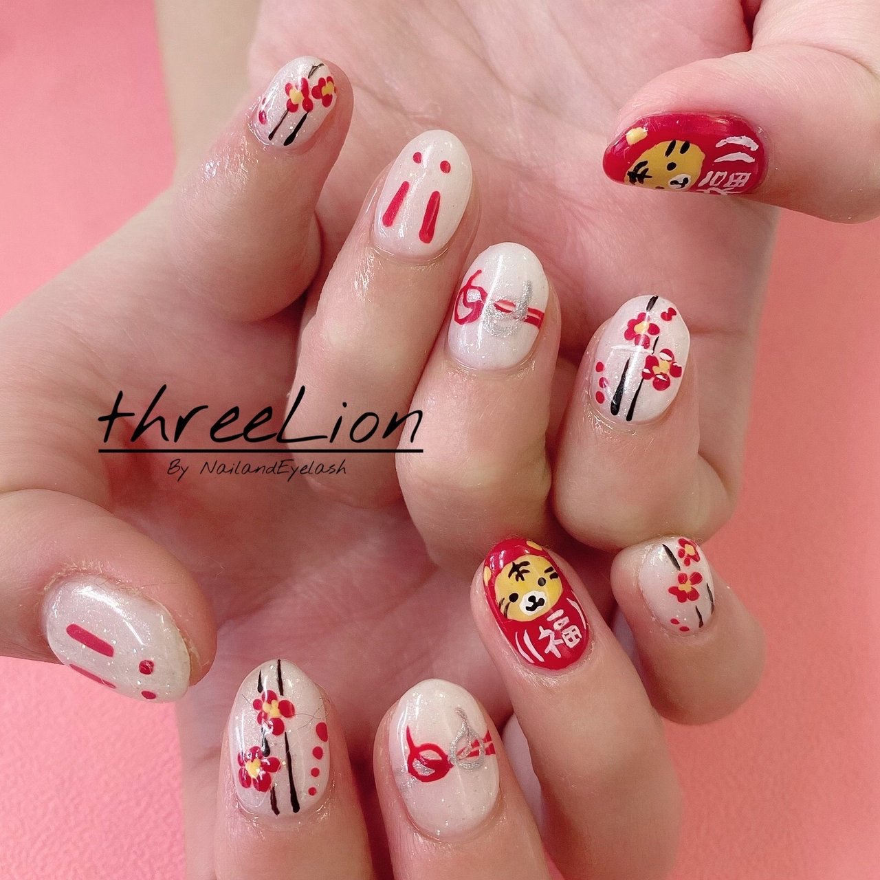 冬 お正月 成人式 パーティー ハンド Threelion ネイル アイラッシュ 庄所本店 のネイルデザイン No ネイルブック
