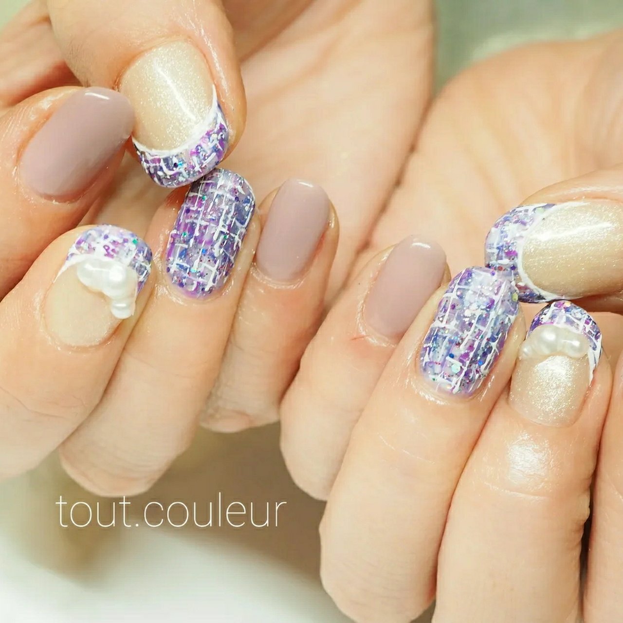 秋 冬 ハンド フレンチ ツイード Tout1845のネイルデザイン No ネイルブック