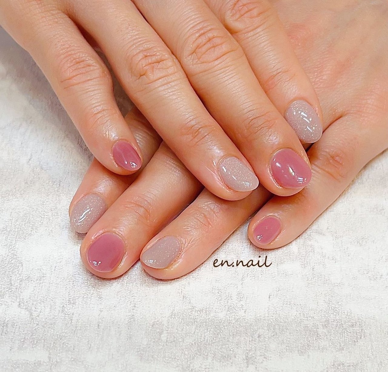 春 冬 オールシーズン バレンタイン ハンド En Nailのネイルデザイン No ネイルブック