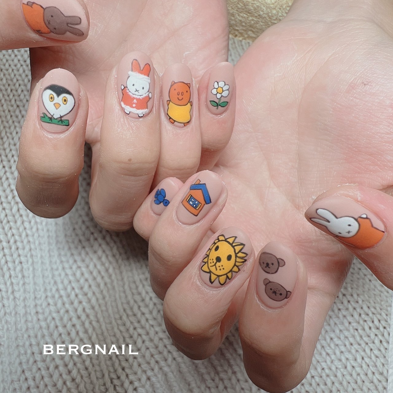 Bergnailのネイルデザイン No ネイルブック