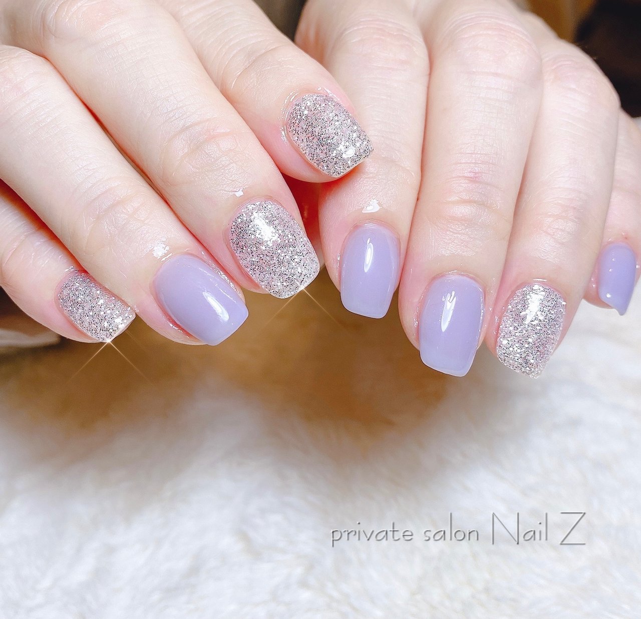 ハンド ラメ ワンカラー ミディアム パープル Nail Z ネイルジー のネイルデザイン No ネイルブック