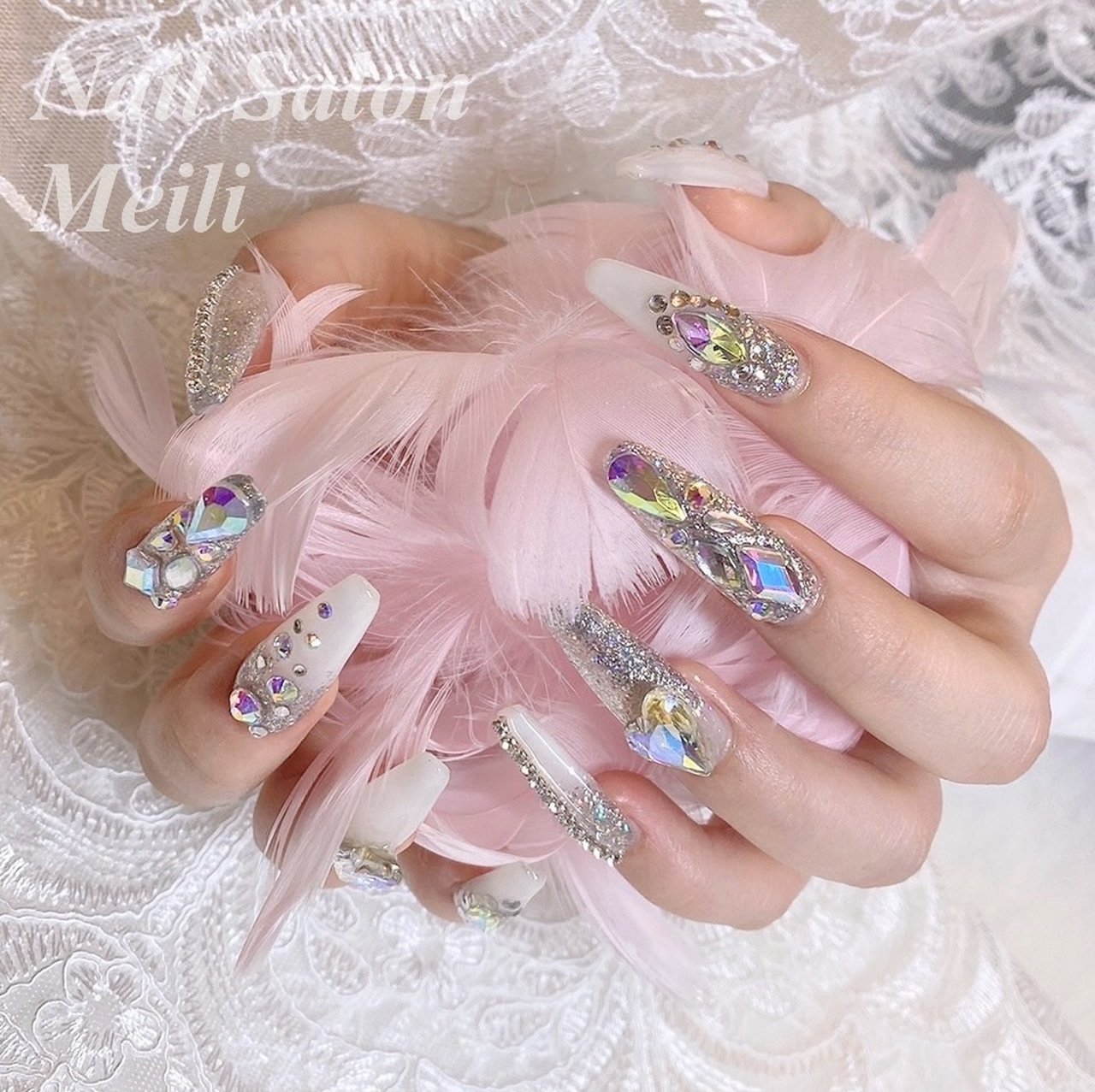 オールシーズン ハンド ロング ホワイト ピンク Nail Salon Meili 埼玉日進のネイルデザイン No ネイルブック