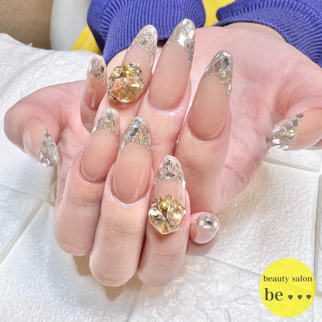 ハンド ベージュ シルバー Beのネイルデザイン No ネイルブック