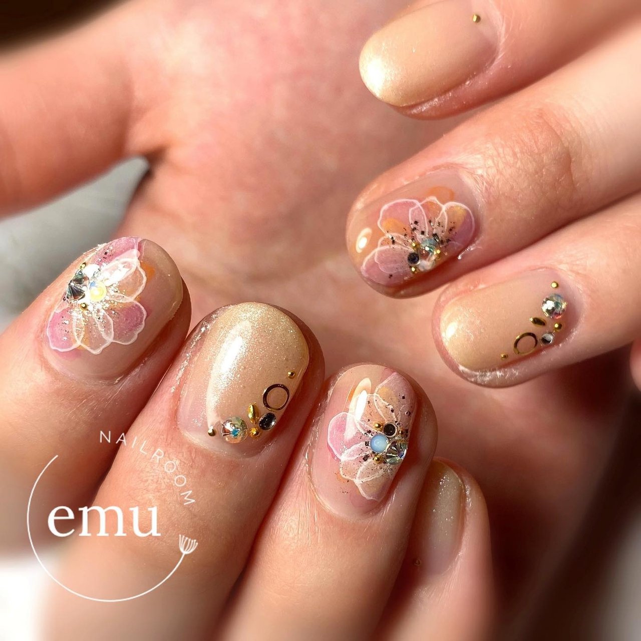 奈良ネイルサロンnailroomemuのネイルデザイン No ネイルブック