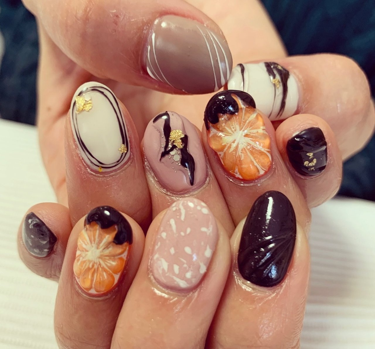 冬 バレンタイン ハンド スイーツ フルーツ Eriiiinailのネイルデザイン No ネイルブック