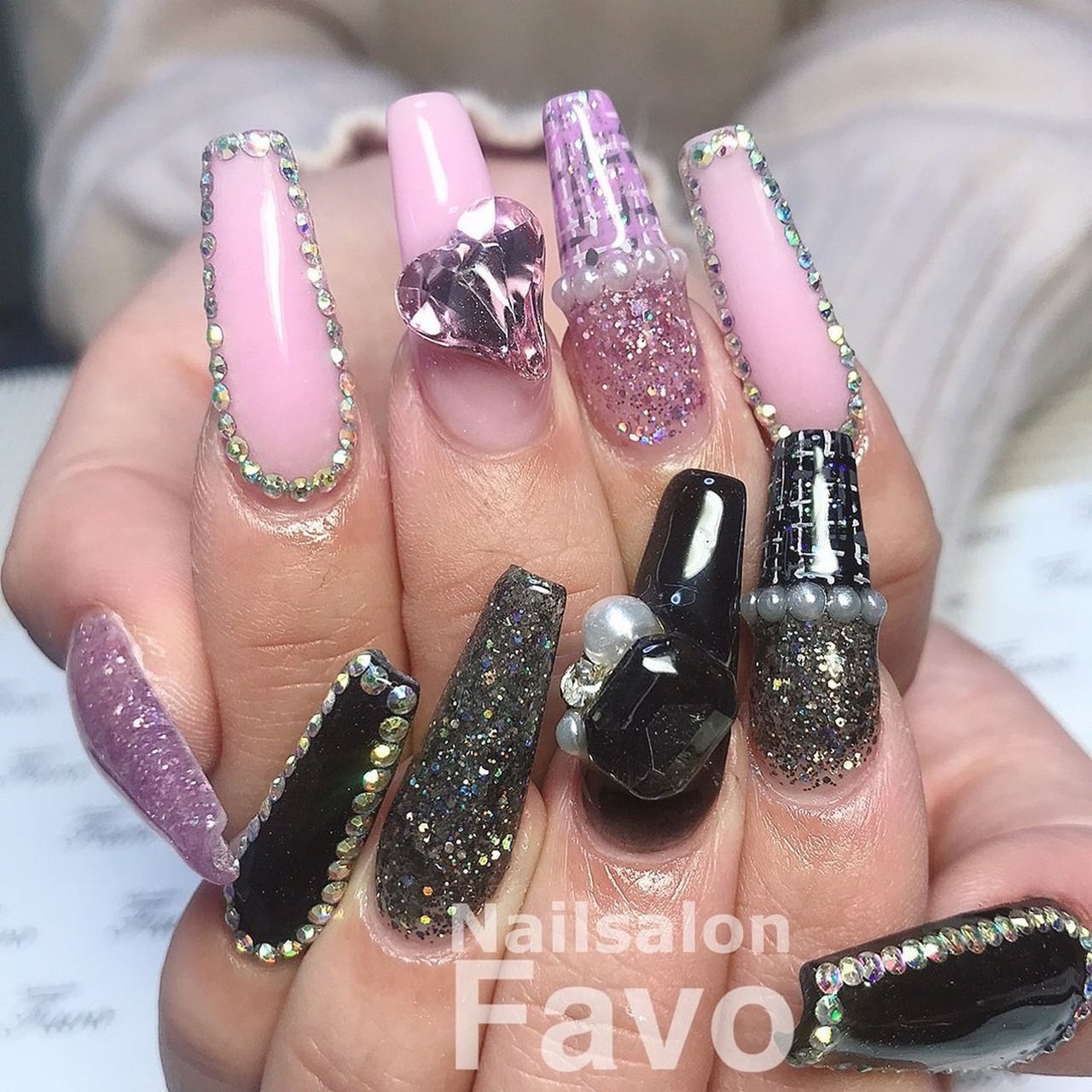 秋 冬 オールシーズン バレンタイン ハンド Kotochiya Nail Favoのネイルデザイン No ネイルブック