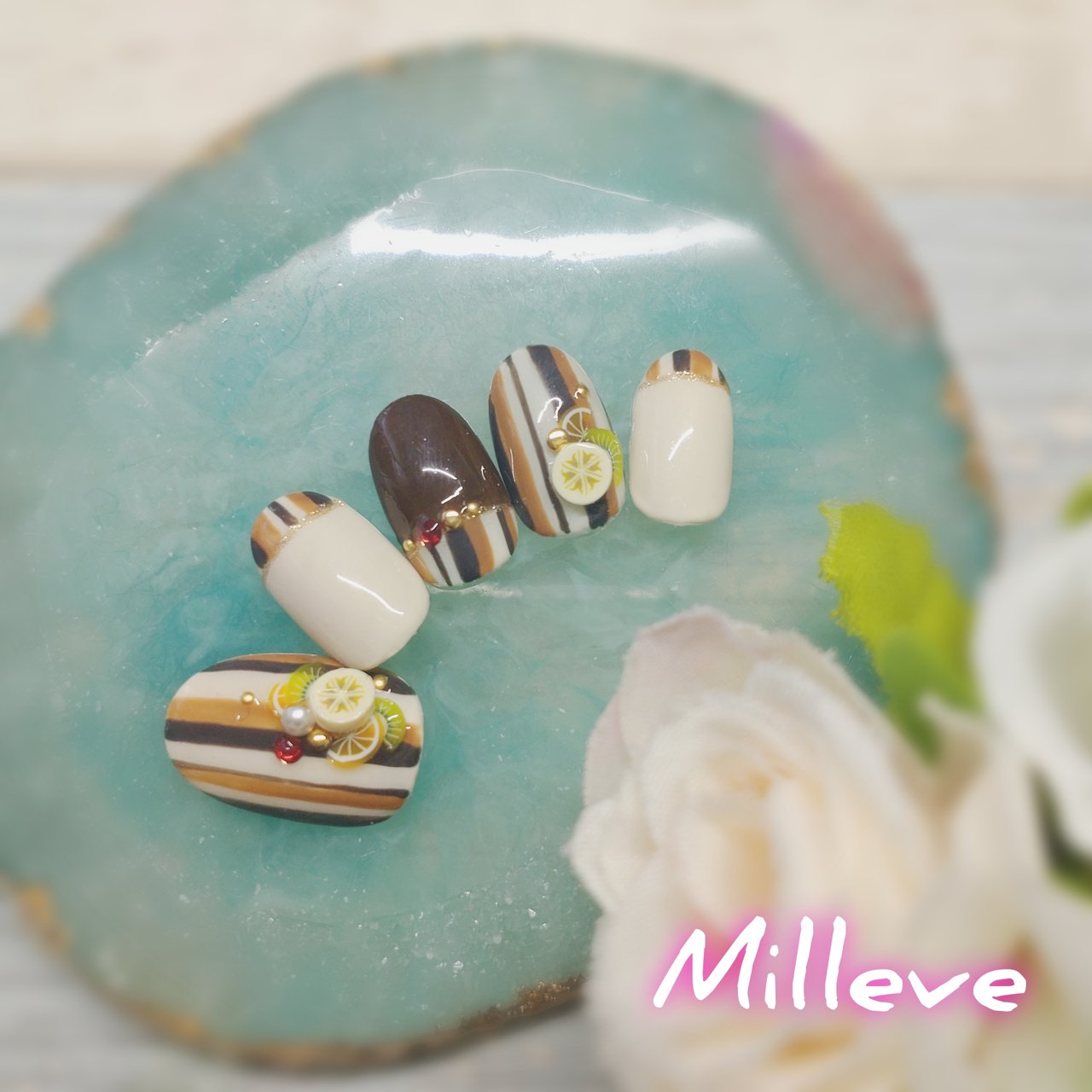 バレンタイン デート 女子会 ハンド ストライプ Milleveのネイルデザイン No ネイルブック