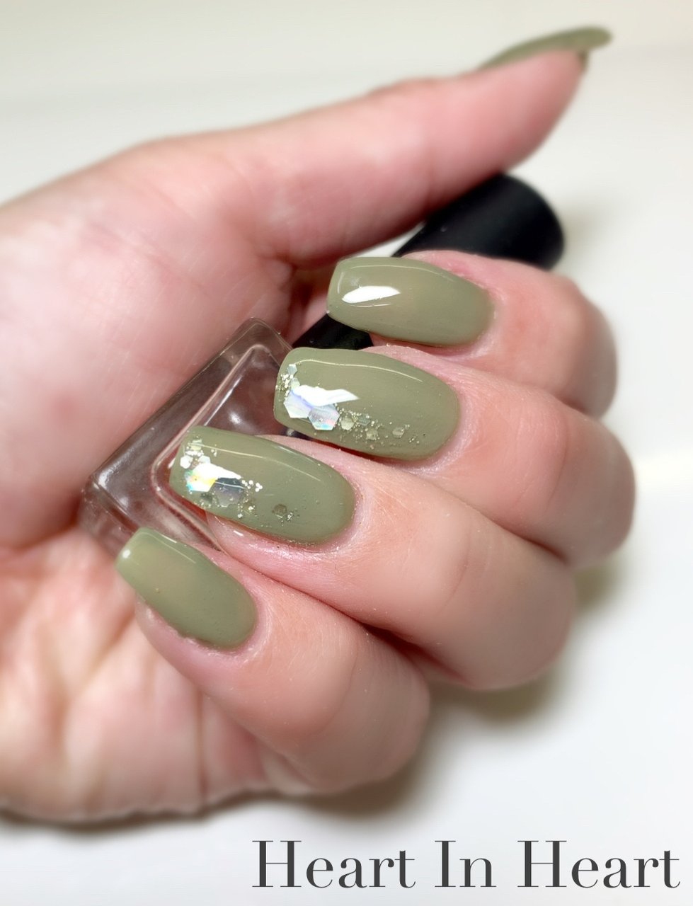 オールシーズン ハンド シンプル ホログラム ラメ Heart In Heartのネイルデザイン No ネイルブック