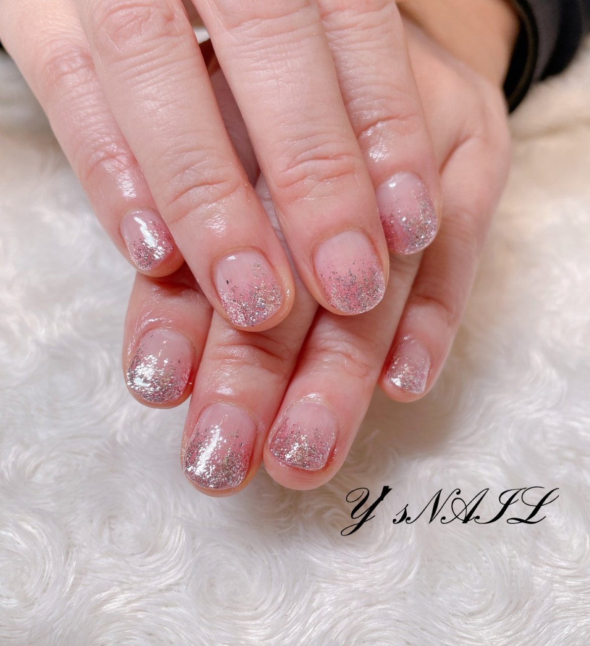 オールシーズン ハンド グラデーション ラメ ピンク Y S Nailのネイルデザイン No ネイルブック