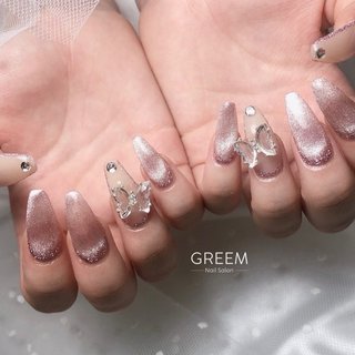 磁石🧲の使い方次第で 色んなデザインにできちゃう
#マグネットネイル

1回やるとハマる可愛さ🥺💓

変化をつけるなら磁石の当て方を変えてみると違う印象になります✨

クリア蝶々も最近よく付ける方多め🦋
ガラスみたいで可愛い💕

#greem蝶々

【ご新規様】
オフ無料&割引あり

−−−−−−−−−−−−−−−−−−

ご予約は⠀⠀⠀⠀⠀⠀⠀⠀⠀
☑ 𝙷𝚘𝚝𝚙𝚎𝚙𝚙𝚎𝚛▶︎TOP URL⠀⠀⠀⠀⠀⠀⠀⠀⠀
☑ 𝙳𝙼 ▶︎@greem.n⠀⠀⠀⠀⠀⠀⠀⠀⠀
☑ 𝙻𝙸𝙽𝙴 ▶︎945rzkto⠀⠀⠀⠀⠀⠀⠀⠀⠀
☑ 𝚃𝙴𝙻 ▶︎052-990-2288
☑ 𝚖𝚒𝚗𝚒𝚖𝚘⠀⠀⠀⠀⠀⠀⠀⠀⠀
⠀⠀⠀⠀⠀⠀⠀⠀⠀
▶︎名古屋市中区錦2-6-24ネクストグループビル5F⠀⠀⠀⠀⠀⠀⠀⠀⠀⠀⠀⠀⠀⠀⠀⠀⠀⠀⠀⠀⠀⠀⠀⠀⠀⠀⠀⠀⠀⠀⠀⠀⠀⠀⠀⠀
⠀⠀⠀⠀⠀⠀⠀⠀⠀ 
⠀⠀⠀⠀⠀
#蝶々ネイル#ちょうちょネイル#クリアネイル#マグネットネイル#韓国ネイル#トレンドネイル#ネイルサロン名古屋#名古屋ネイルサロン#ネイルサロン名古屋伏見#greemnailsalon#グリームネイル#cutenail#ギャルネイル#マグネットネイル名古屋#バタフライストーン #バレンタイン #デート #女子会 #ビジュー #マグネット #ピンク #シルバー #GREEM Nail+Eyelash【グリーム】 #ネイルブック