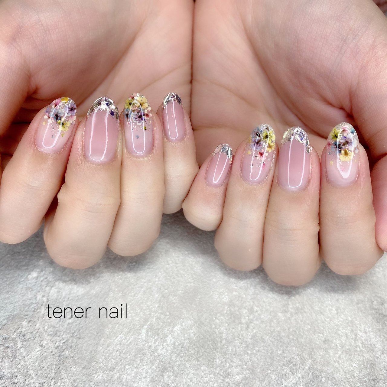 ブライダル パーティー デート 女子会 ハンド テネルネイル Tener Nailのネイルデザイン No ネイルブック