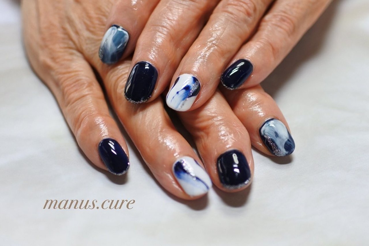 秋 冬 ハンド ワンカラー ニュアンス Manuscureのネイルデザイン No ネイルブック