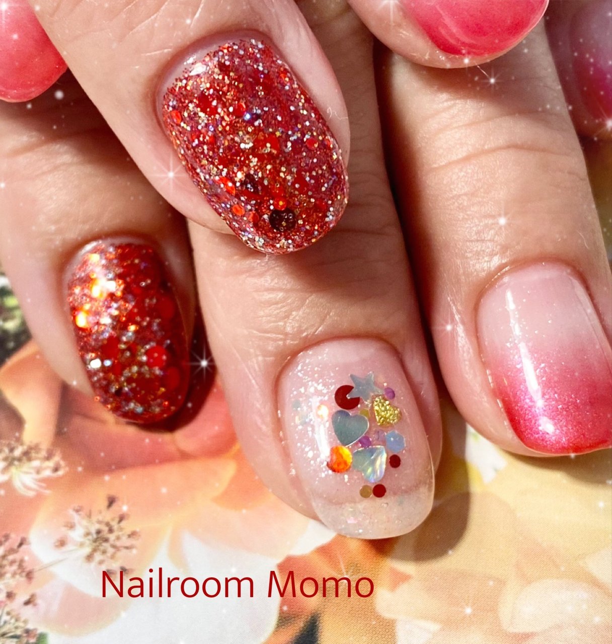 オールシーズン バレンタイン ハンド グラデーション ホログラム Nailroommomo ネイルルームモモ のネイル デザイン No ネイルブック
