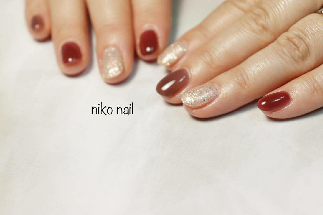 ハンド シンプル ラメ ワンカラー ジェルネイル Niko Nail Emiのネイルデザイン No ネイルブック