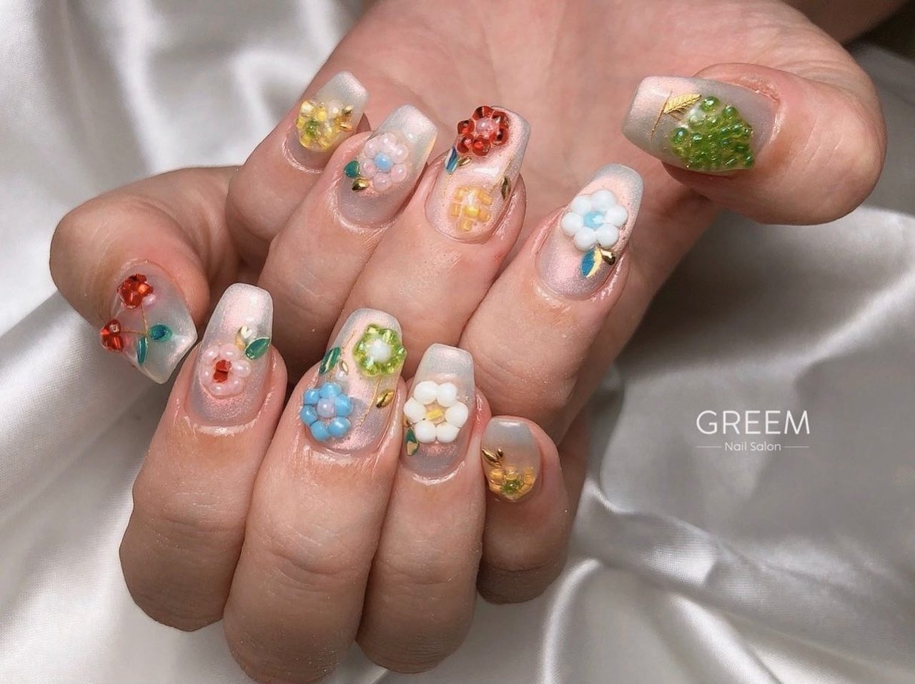 夏 フラワー デコ カラフル Greemのネイルデザイン No ネイルブック